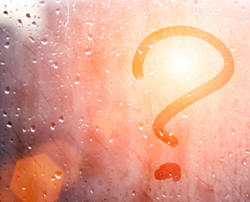 Question mark drawn in condensation on a window - signifying asking why some products missed the mark at Expo West
